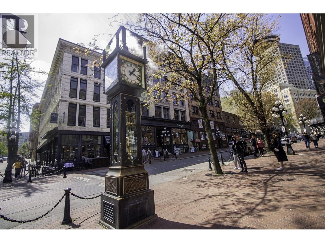 Primary Photo - 310 Water St