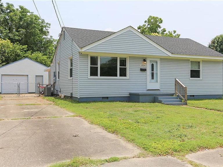 1004 Redstart Ave, Chesapeake, VA 23324 House Rental in Chesapeake