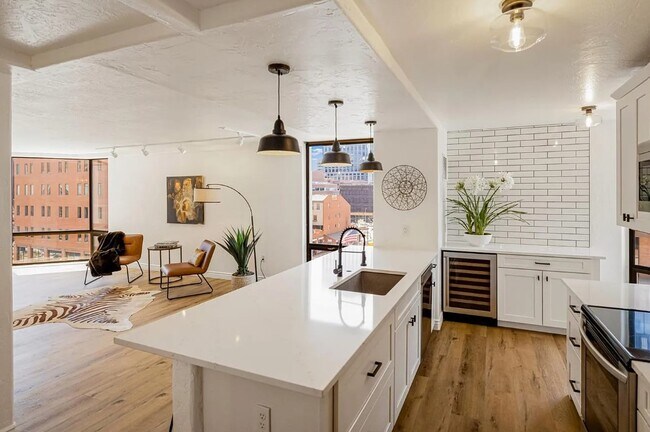 Foto del edificio - 1625 Larimer St