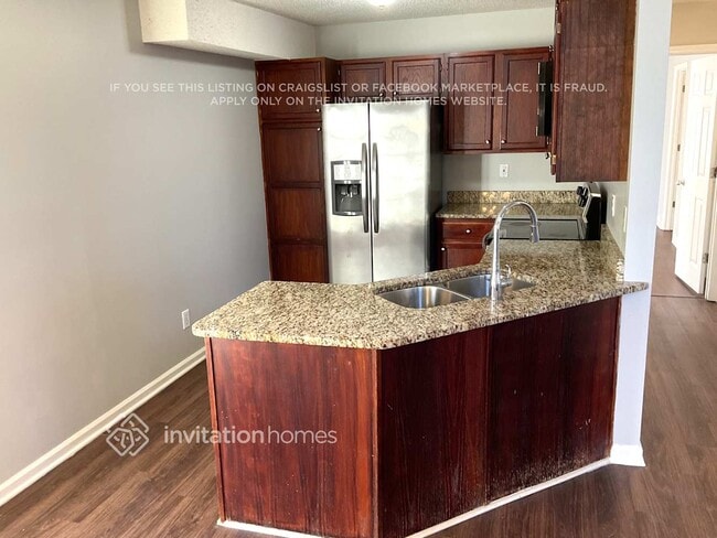 Foto del edificio - 102 Hillcrest Dr