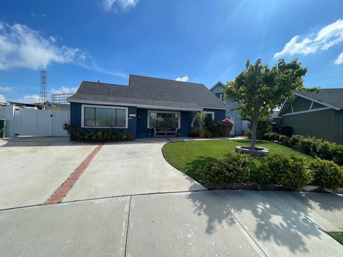 17910 Cordary Ave, Torrance, CA 90504 Condo for Rent in Torrance, CA