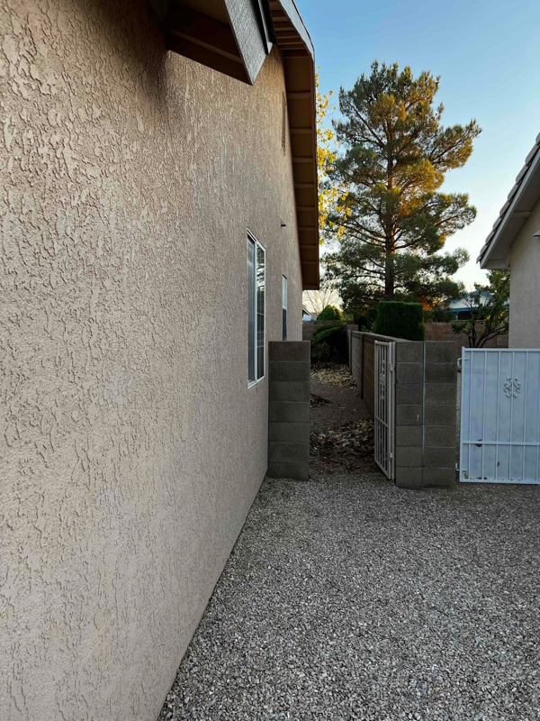 Building Photo - 3756 E Packard Ave