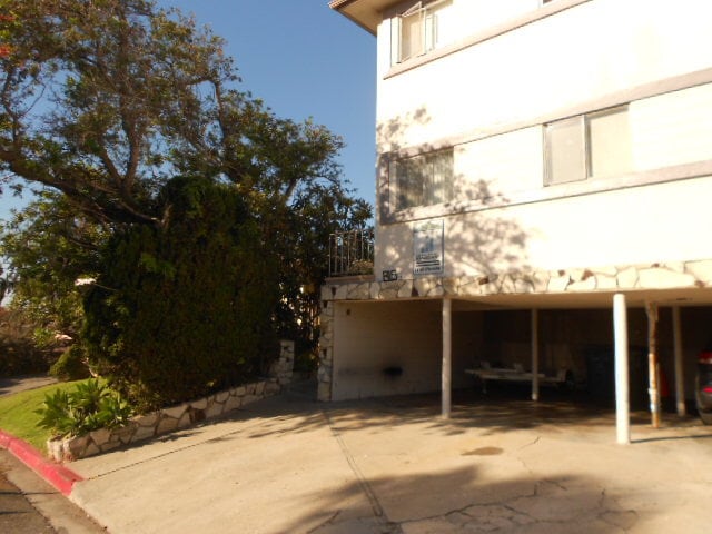 Plano de planta - 815 Flora Dr