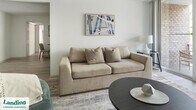 Foto principal - 6220 Springhill Dr