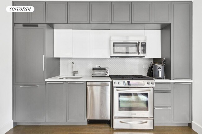 Foto del edificio - 432 W 52nd St