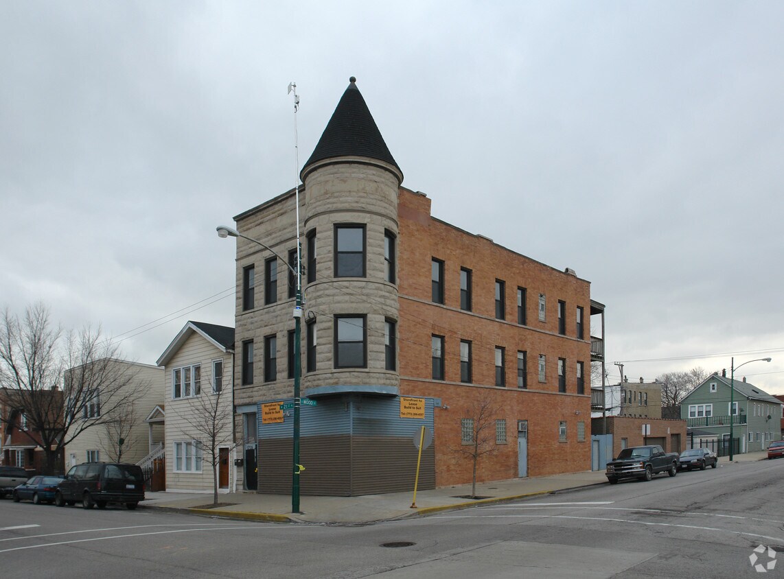 Primary Photo - 1759 W 21st Pl