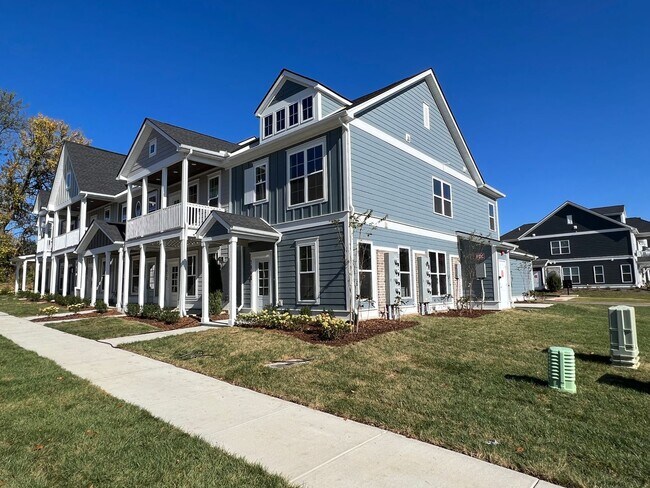 Building Photo - 3 Bed, 2.5 Bath Home w/ 2 Car Garage
