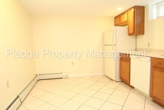 Foto del edificio - 7 Parker Ave