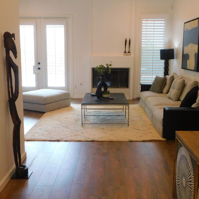 Foto del edificio - 14 Mission Palms Dr W