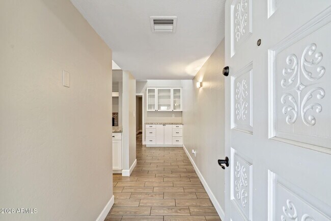 Building Photo - 7840 N 7th St