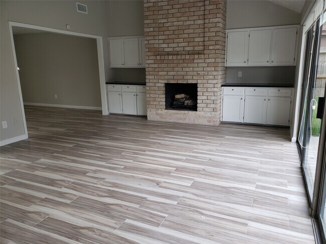 Building Photo - 9122 Chesney Downs Dr