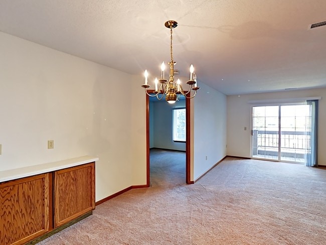 Image_1505842534078.jpg - Willow Brook Court