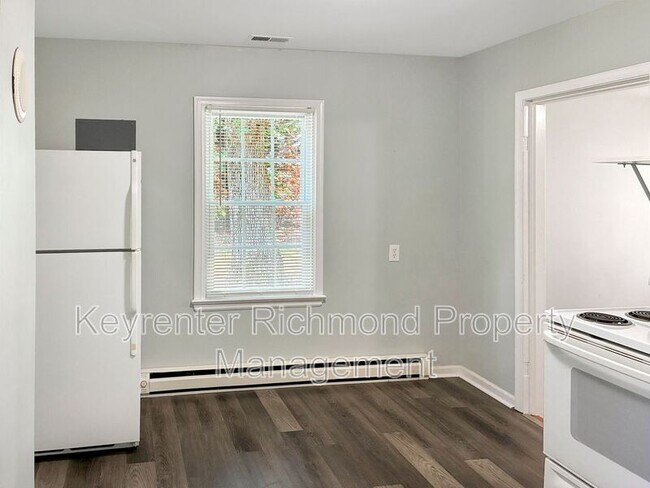 Foto del edificio - 10483 Georgetown Rd