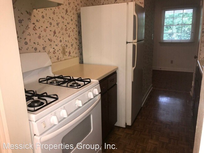 Foto del edificio - 2 br, 1 bath House - 2890-J Carriage Drive