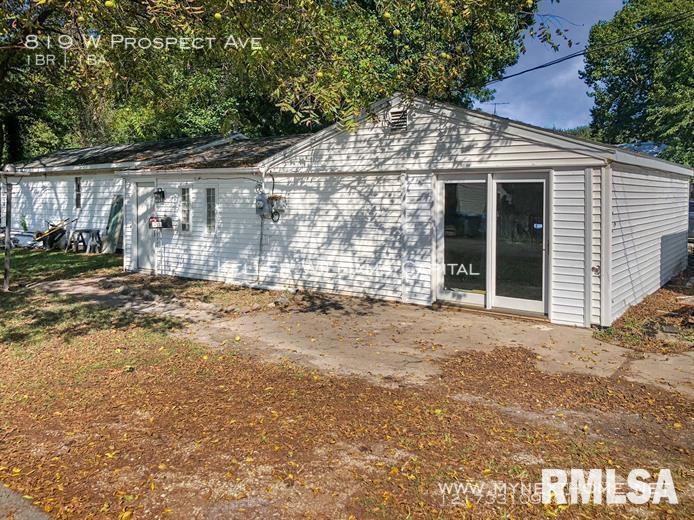 Foto principal - 819 Prospect Ave