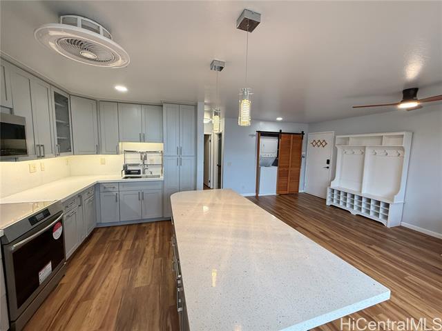 Building Photo - 84-757-757 Kiana Pl