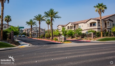 Building Photo - 2291 W Horizon Ridge Pkwy