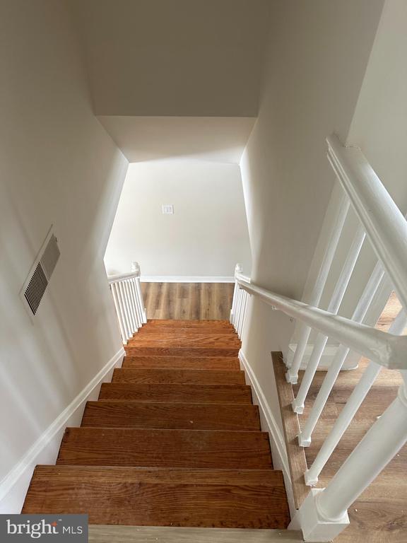 Foto del edificio - 4304 Roberton Ave