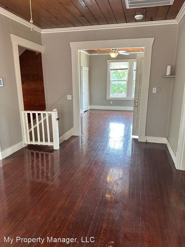 Building Photo - 1 br, 1 bath House - 1347 Glen Oak Place