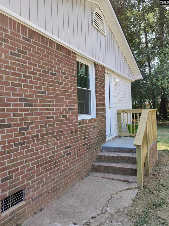 Building Photo - 4104 Candlelite Dr