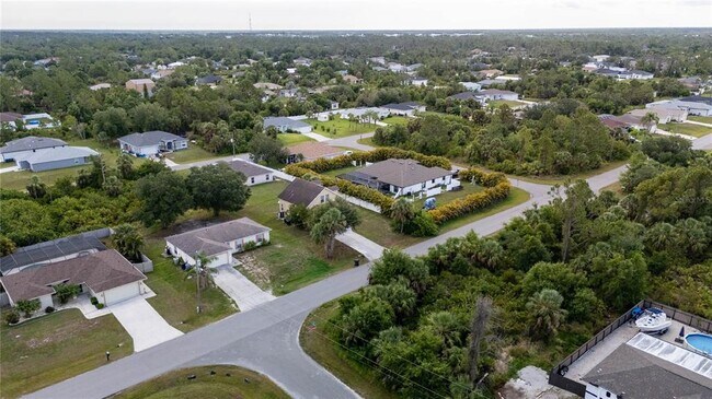Foto del edificio - 2768 Saybrook Ave