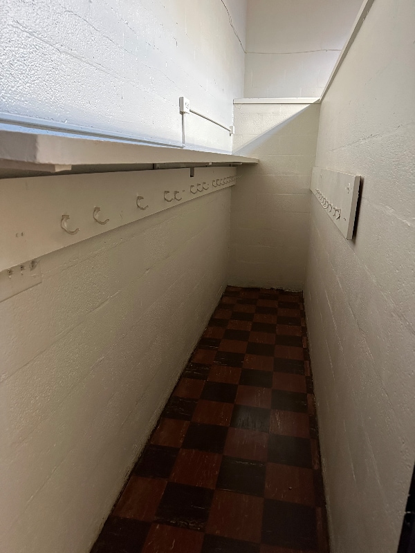 Building Photo - 2101 Shenandoah Ave