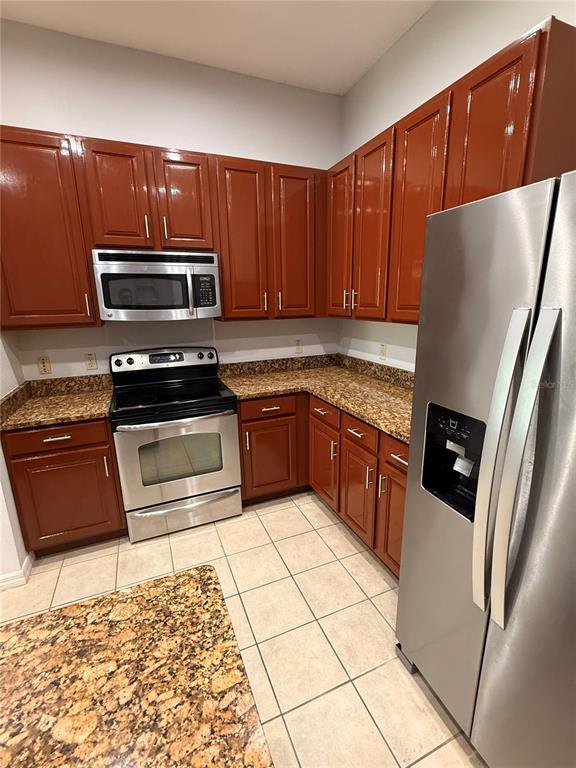 Foto del edificio - 3712 Avalon Park E Blvd