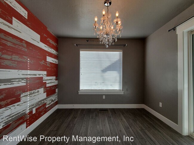 Foto del edificio - 3 br, 2 bath House - 1971 W Feltson St