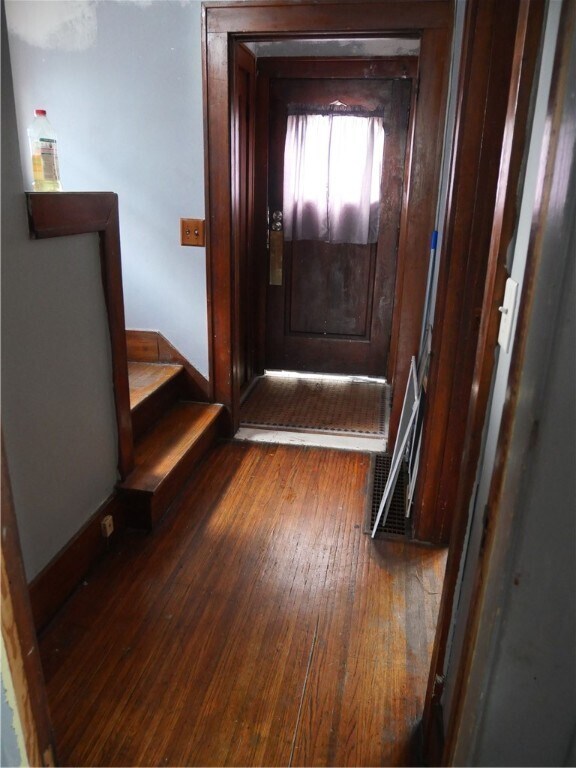 Foto del edificio - 986 Bay St