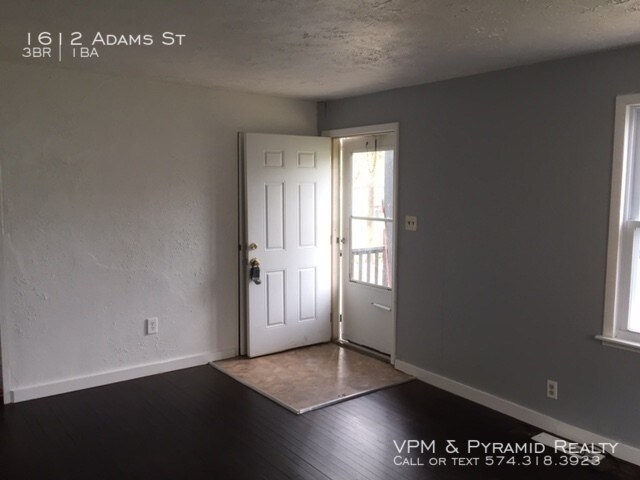 Building Photo - 1612 N Adams St