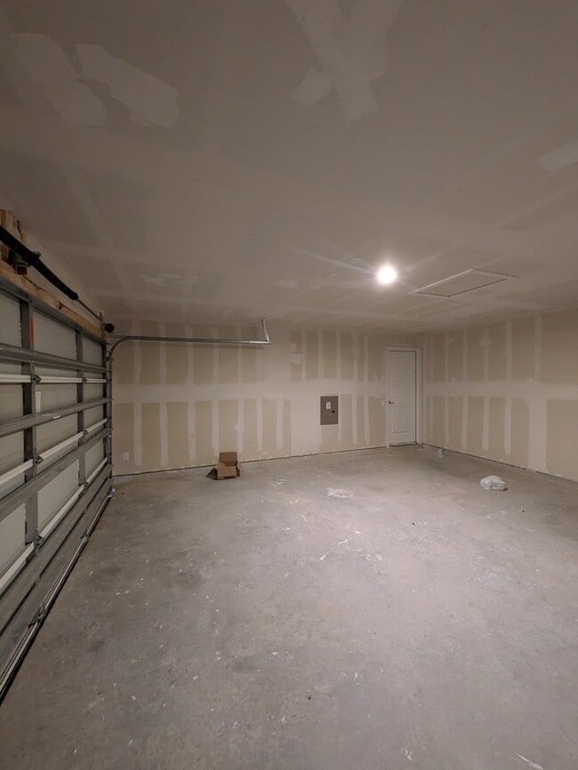 Building Photo - 9307 Campbell Wy