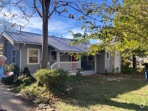Building Photo - 204 Montclair Ave