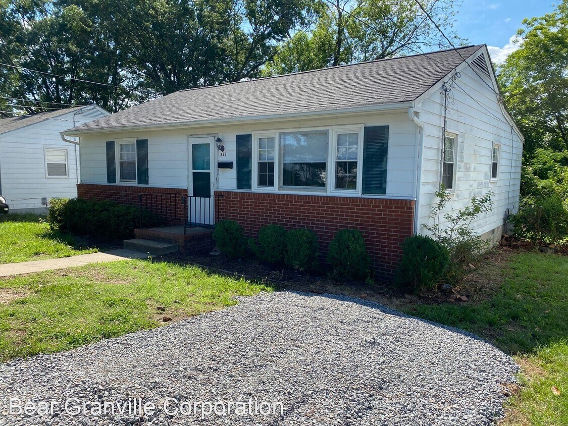 Foto principal - 2 br, 1 bath House - 233 N Linden Ave