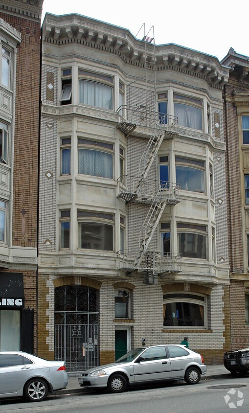 Building Photo - 1025 Bush St