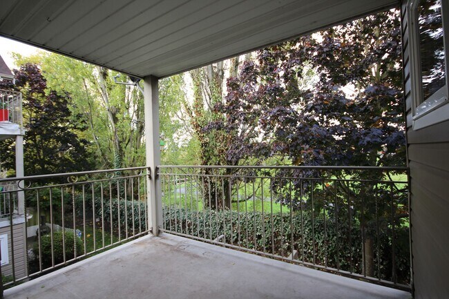 Photo - Urban Townhouse Overlooking Judkins Park