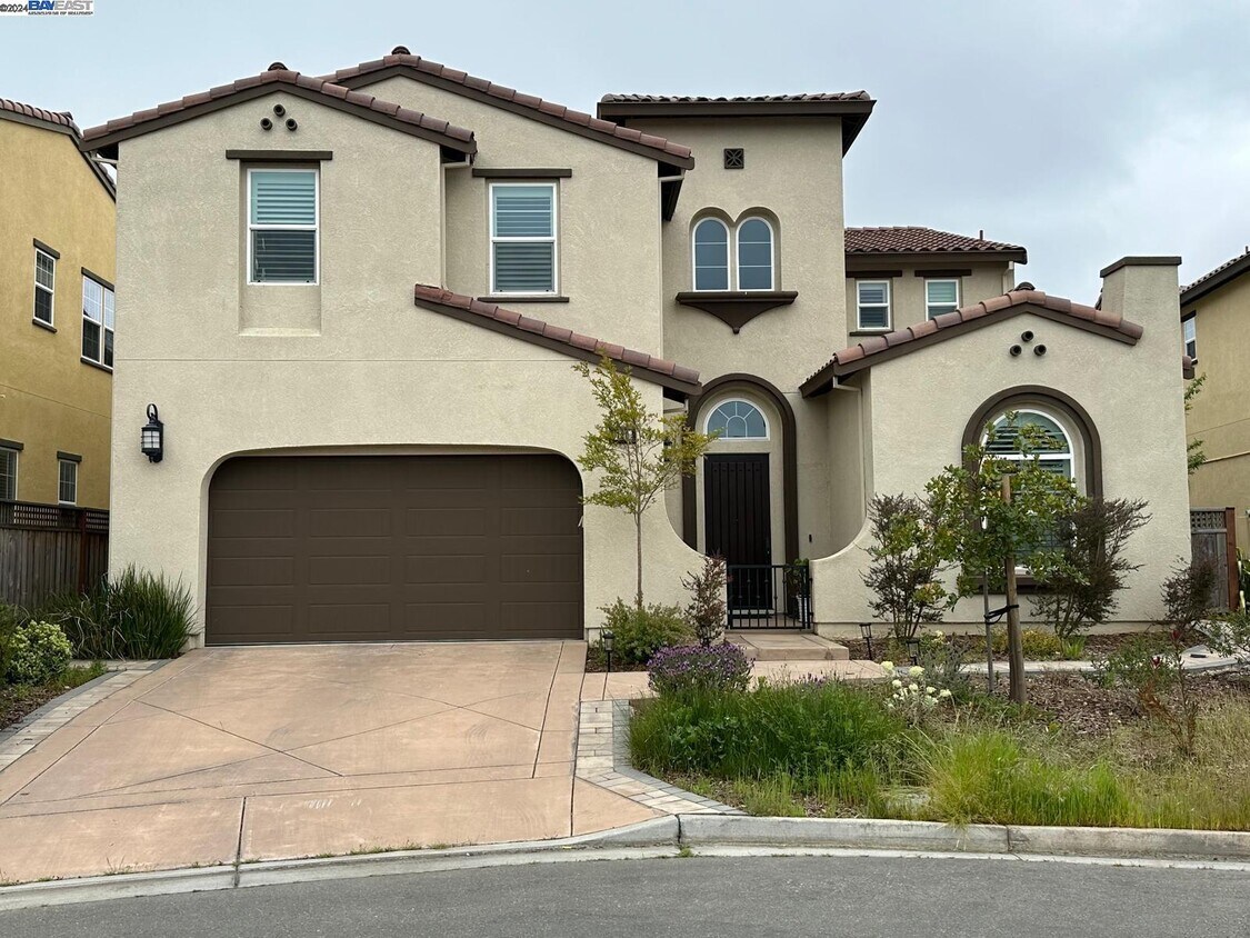 Primary Photo - 120 Dunfirth Dr
