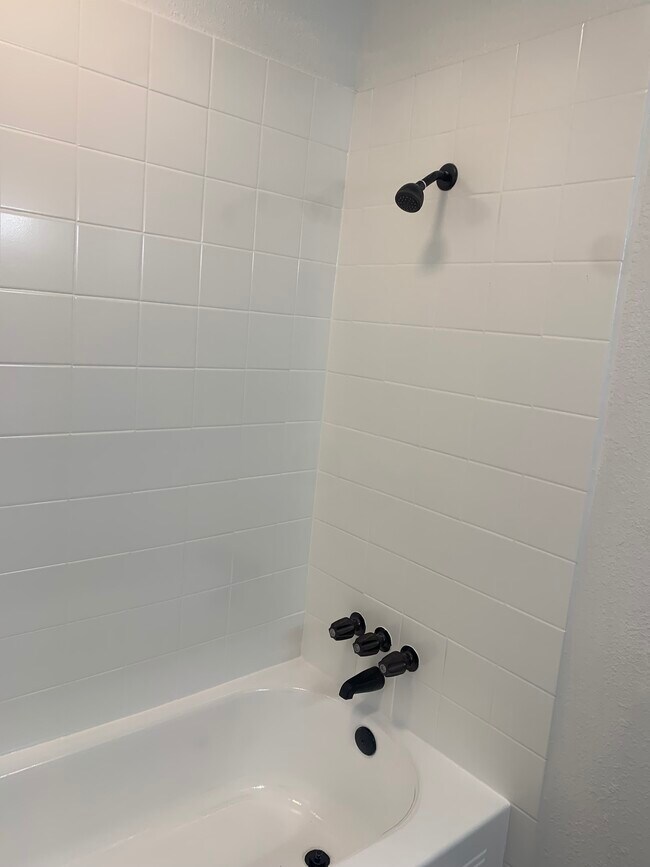 Bañeras renovadas - Costa Bella Apartments