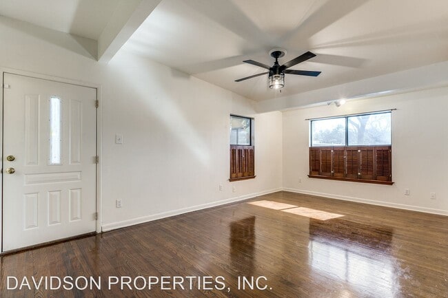 Building Photo - 4 br, 3 bath House - 503 Brightwood Pl