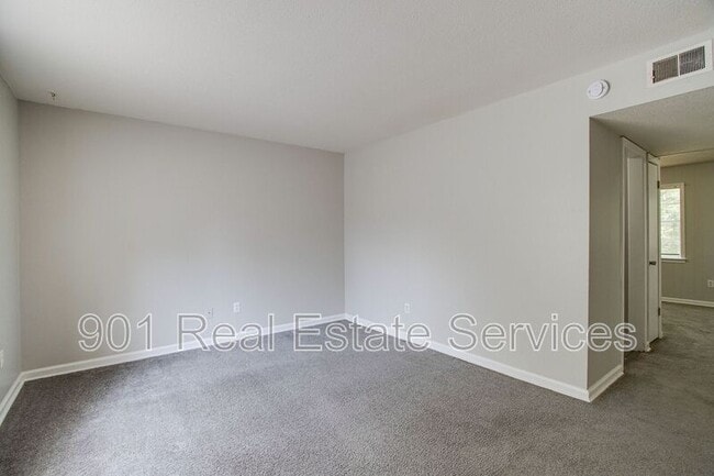 Building Photo - 2998 Stage Park Pl
