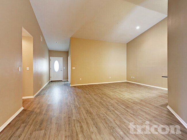Foto del edificio - 4713 N Dawnmeadow Ct