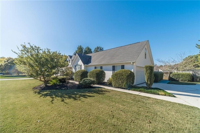 Building Photo - 231 Windermere Dr