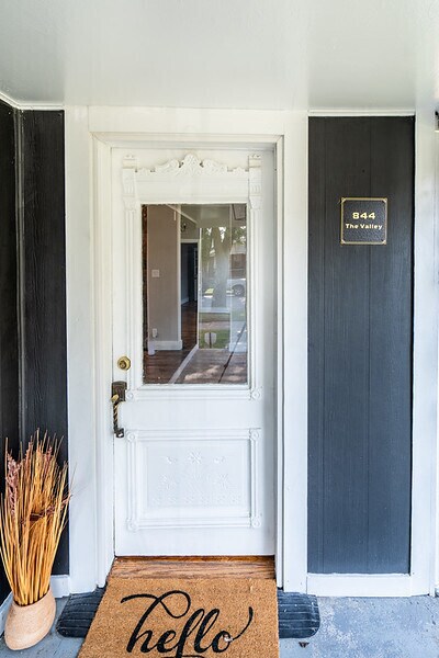 Foto del edificio - 844 River Ave