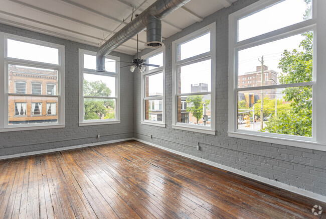 1BR, 1BA - 1,215SF - Fix Play Lofts