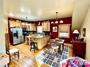 Building Photo - 304 9th St