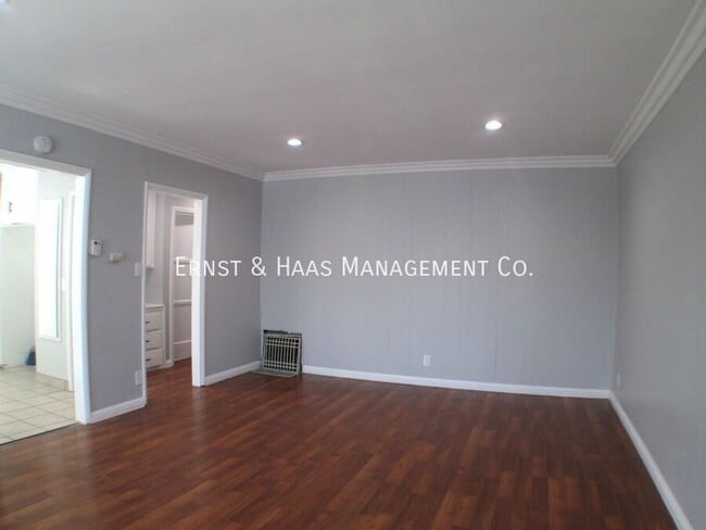 Building Photo - 5119 Elm Ave