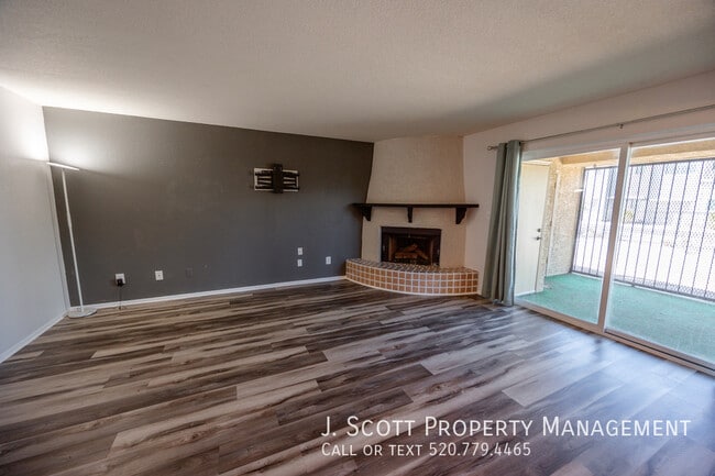 Foto del edificio - 8344 N 21st Dr