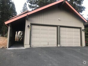 Building Photo - 994 Tyner Way