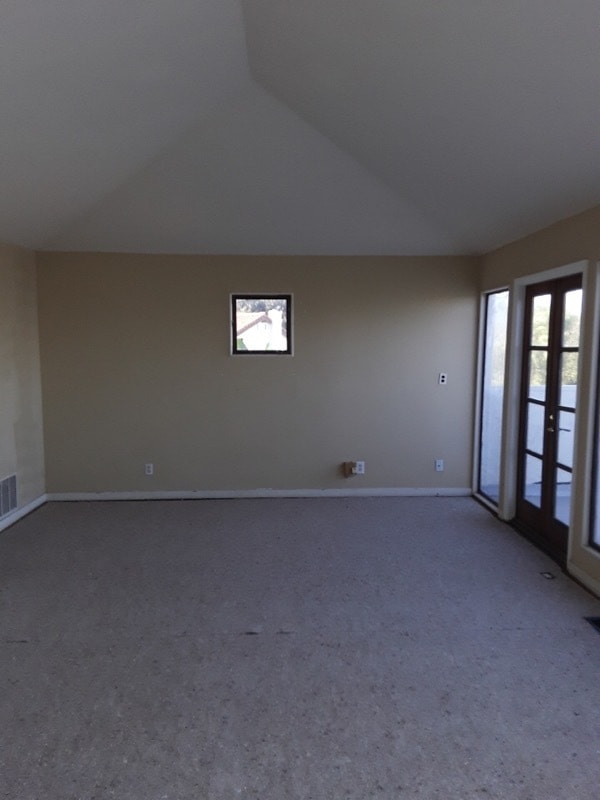 Building Photo - 14662 Horticultural Dr