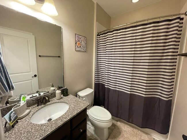 Building Photo - 649 Berry Chase Way
