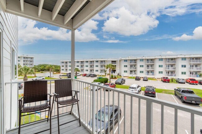 Foto del edificio - 400 Plantation Rd